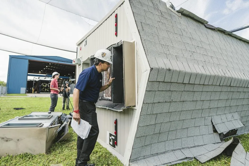 Wind tests on mobile homes reveal structural weaknesses
